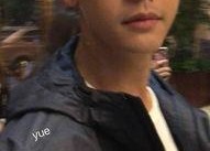 娱乐圈八卦汇总一起吃瓜,揭秘明星幕后故事，一起吃瓜狂欢