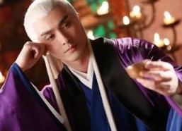 娱乐圈吃瓜高伟光是谁,娱乐圈吃瓜达人，揭秘明星幕后故事