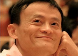 娱乐吃瓜君说二豆,二豆背后的故事与真相