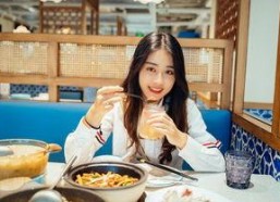 娱乐吃瓜酱家庭环境,揭秘明星家庭背后的温馨故事