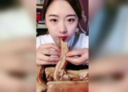 娱乐吃瓜酱 女性,揭秘女性在娱乐圈的生存法则与心酸历程