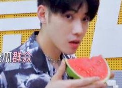 娱乐吃瓜酱帅哥在线观看,帅哥在线观看，精彩瞬间一网打尽！