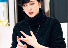 48岁娱乐圈吃瓜