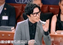 全娱乐圈吃瓜直播间,揭秘全娱乐圈吃瓜直播间背后的故事