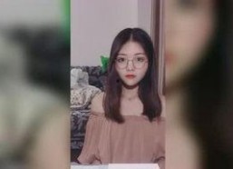 娱乐吃瓜酱卖茶女主,揭秘娱乐吃瓜酱卖茶女主的传奇人生