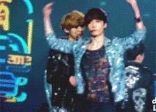 娱乐吃瓜君大型双标,大型双标盛宴，揭秘娱乐圈背后的真相