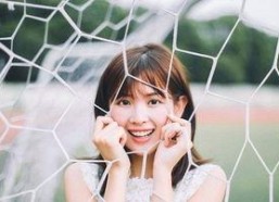 娱乐吃瓜酱异地恋拍照,娱乐吃瓜酱的创意拍照大揭秘