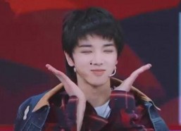 娱乐圈吃瓜爆料华晨宇,揭秘明星背后的故事