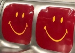 娱乐吃瓜文案搞笑,笑料百出，吃瓜群众笑翻天！